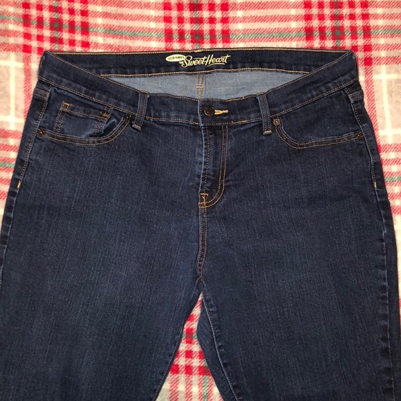 Old Navy Bootcut Jeans - Picture 2 of 4